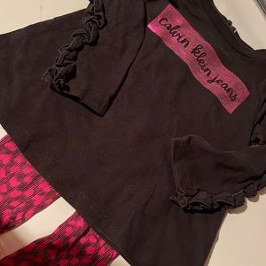 Calvin Klein Jeans 2 piece set!